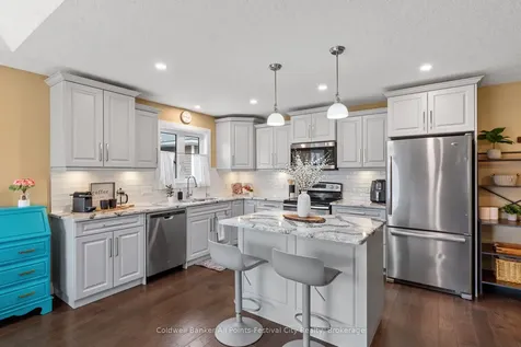 44 Huron Heights Drive Ashfield-colborne-wawanosh ON N7A 0B2