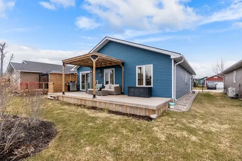 44 Huron Heights Drive Ashfield-colborne-wawanosh ON N7A 0B2