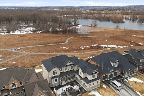 36 Golden Meadows Drive Otonabee-south Monaghan ON K9J 0K6