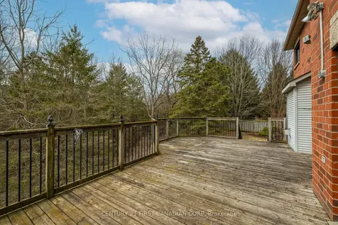 8 Claire Court Strathroy-caradoc ON N7G 4C8