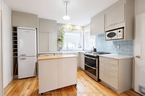 441 York Street Cornwall ON K6J 3Z6