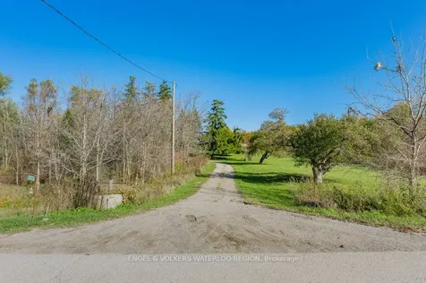1373 Edworthy Side Road North Dumfries ON N1R 5S5