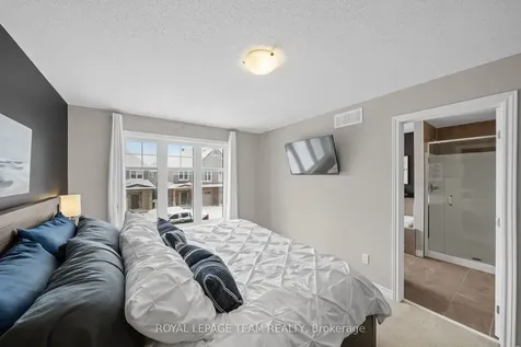 630 Moorpark Avenue Kanata ON K2M 0H8