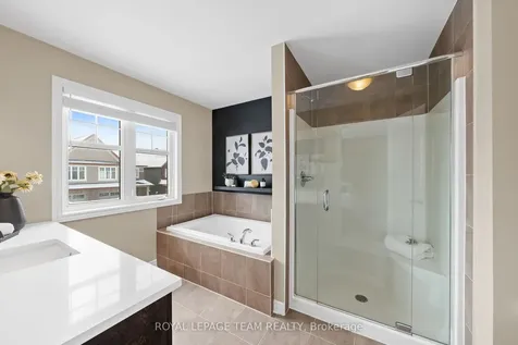630 Moorpark Avenue Kanata ON K2M 0H8
