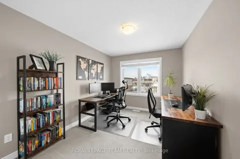 630 Moorpark Avenue Kanata ON K2M 0H8