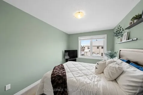 630 Moorpark Avenue Kanata ON K2M 0H8