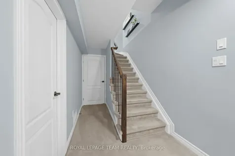 630 Moorpark Avenue Kanata ON K2M 0H8