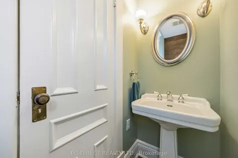 83 Peel Street Kawartha Lakes ON K9V 3M5