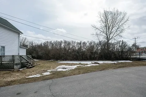 115 Dufferin Avenue Quinte West ON K8V 5E2