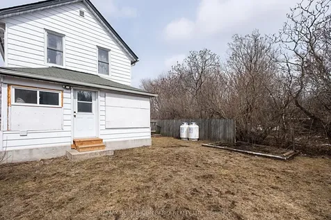 115 Dufferin Avenue Quinte West ON K8V 5E2