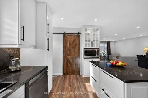 36 Longview Court Hamilton ON L0R 1W0