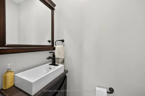 36 Longview Court Hamilton ON L0R 1W0