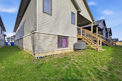 106 Ironwood Trail Chatham-kent ON N7M 0T3