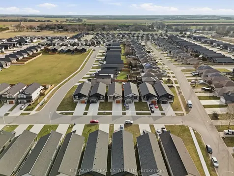 106 Ironwood Trail Chatham-kent ON N7M 0T3