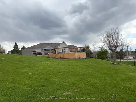 49 Torrance Lane Centre Wellington ON N0B 1J0