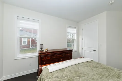 68 Paradise Grove Niagara-on-the-lake ON L0S 1T0