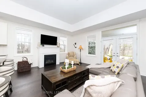 68 Paradise Grove Niagara-on-the-lake ON L0S 1T0