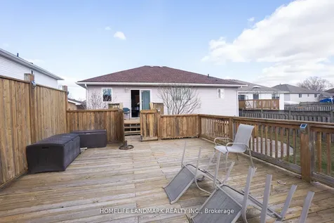 4498 Garden Gate Terrace Lincoln ON L0R 1B9