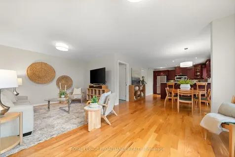 8 Linden Lane Belleville ON K8N 5W9