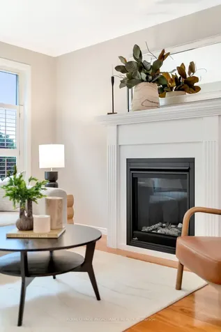 8 Linden Lane Belleville ON K8N 5W9