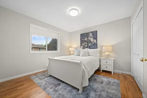 8 Linden Lane Belleville ON K8N 5W9