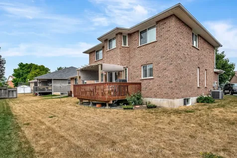 8 Linden Lane Belleville ON K8N 5W9