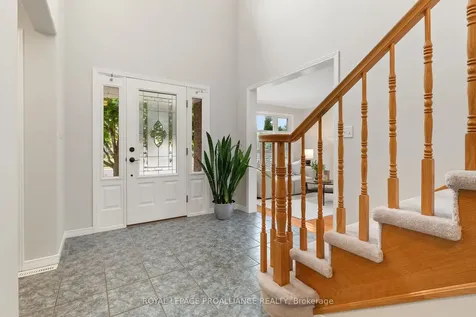 8 Linden Lane Belleville ON K8N 5W9