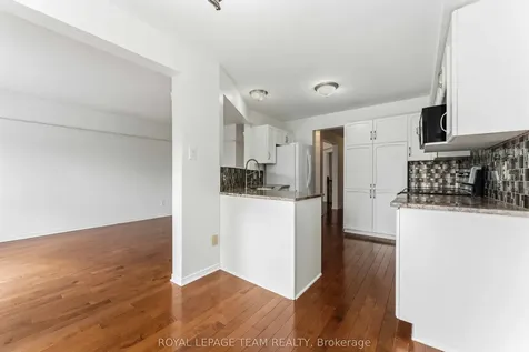 27 Highmont Court Kanata ON K2T 1B3