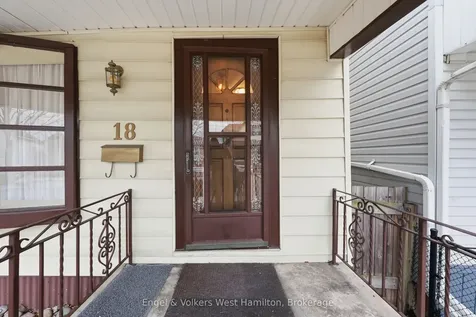 18 Mayflower Avenue Hamilton ON L8L 2K4