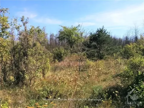 49 Rideau Avenue N Montague ON K7A 4W1
