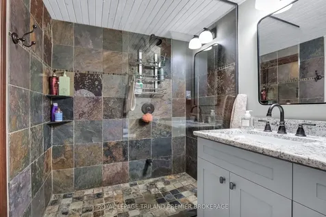 9941 Nipigon Street Lambton Shores ON N0M 2L0