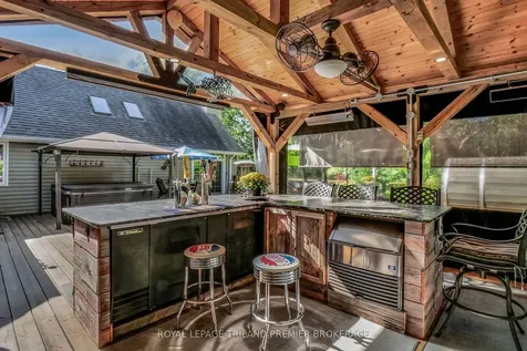 9941 Nipigon Street Lambton Shores ON N0M 2L0