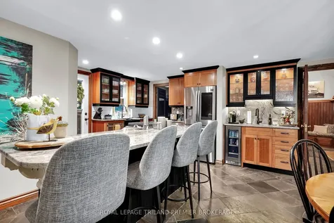 9941 Nipigon Street Lambton Shores ON N0M 2L0