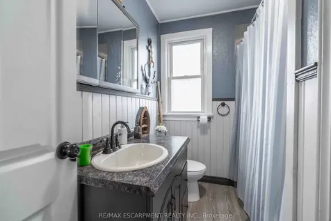 316 Dufferin Street Fort Erie ON L2A 2T9