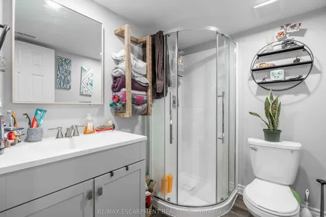 316 Dufferin Street Fort Erie ON L2A 2T9