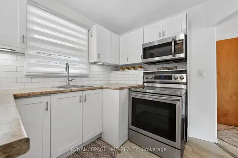 48 Alma Street S Haldimand ON N0A 1H0