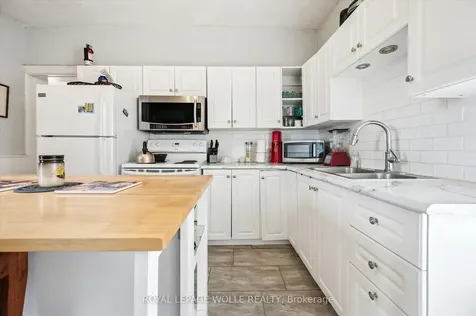 156 Wellington Street N Kitchener ON N2H 5K1
