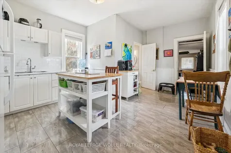 156 Wellington Street N Kitchener ON N2H 5K1