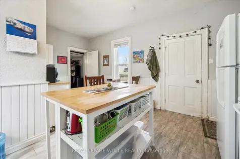 156 Wellington Street N Kitchener ON N2H 5K1