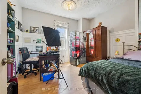 156 Wellington Street N Kitchener ON N2H 5K1