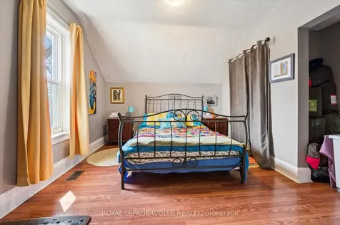156 Wellington Street N Kitchener ON N2H 5K1