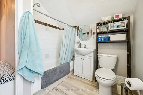 156 Wellington Street N Kitchener ON N2H 5K1