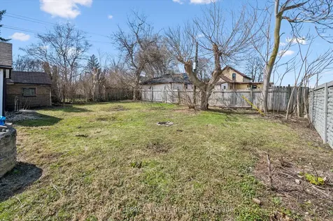156 Wellington Street N Kitchener ON N2H 5K1