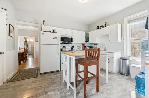 156 Wellington Street N Kitchener ON N2H 5K1