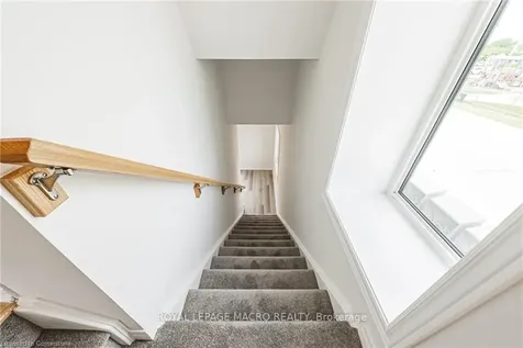 9B Bingham Road Hamilton ON L8H 0B5
