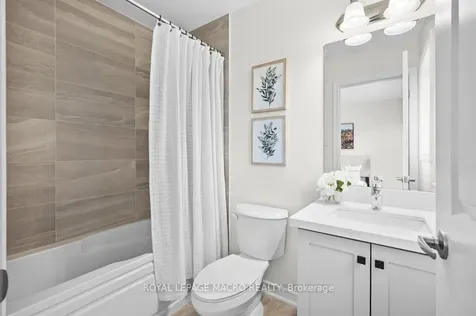 15B Bingham Road Hamilton ON L8H 0B5