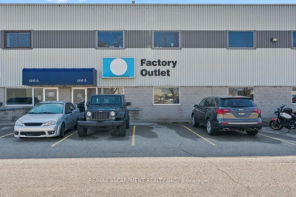 70 Monarch Road Guelph ON N1K 1S3