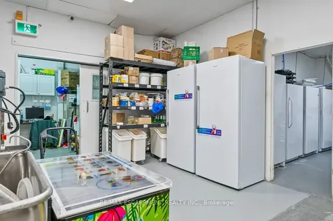 70 Monarch Road Guelph ON N1K 1S3
