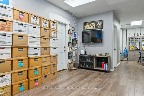 70 Monarch Road Guelph ON N1K 1S3