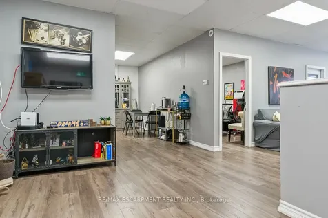 70 Monarch Road Guelph ON N1K 1S3
